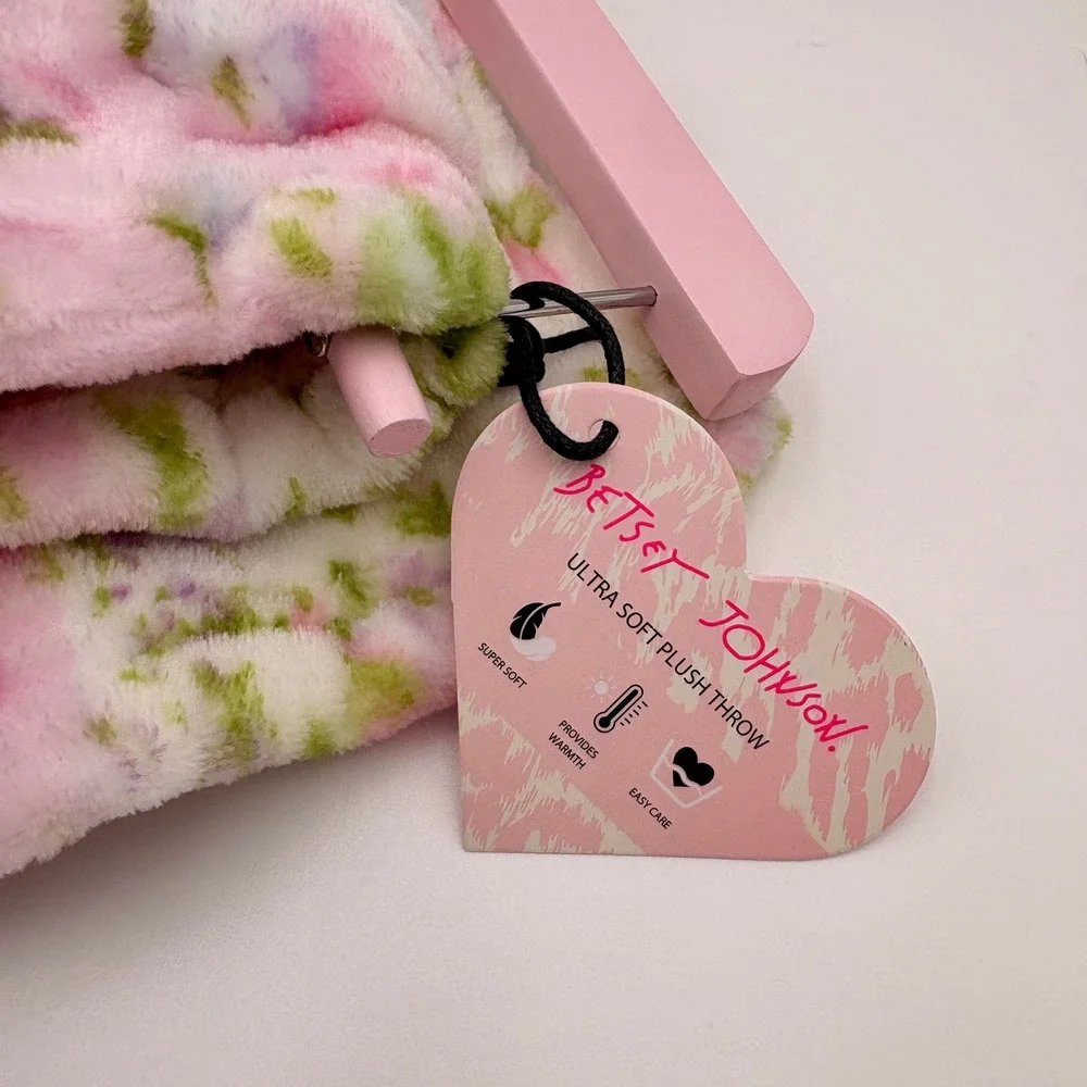 Betsey Johnson Ultra Soft Plush Throw Blanket Pink Purple Floral Patchwork 50x70